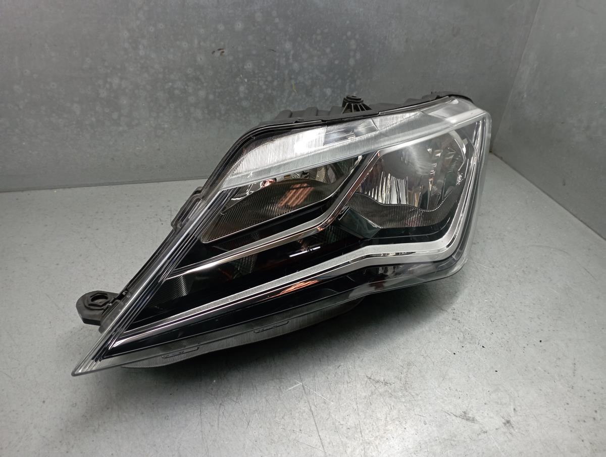 Óptica / faro Izquierdo SEAT Toledo IV (KG3) Imagem-1