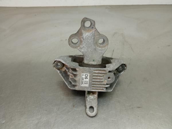 Engine Mount OPEL Astra J Imagem-1