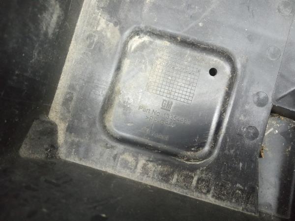 Base / caja de batería OPEL Astra J Imagem-2