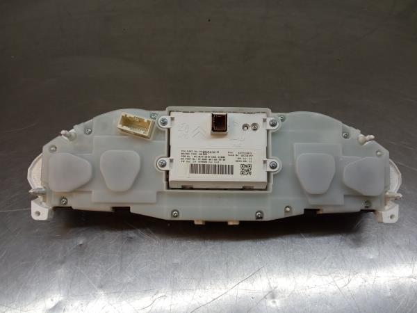 Quadrante / painel de instrumentos PEUGEOT 2008 I (CU_) Imagem-2