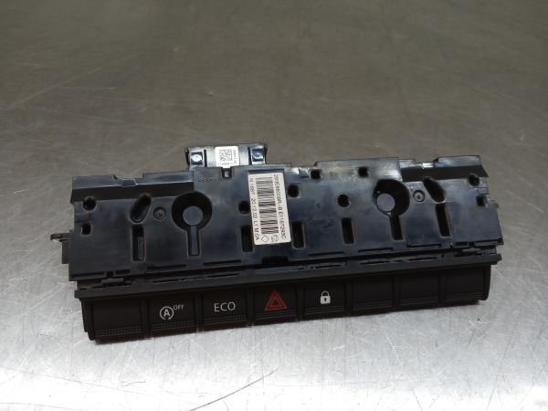 Pulsanti luci di emergenza RENAULT Captur II