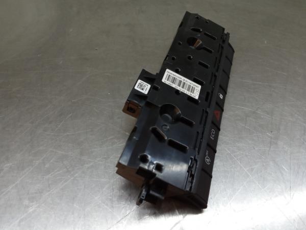 Pulsanti luci di emergenza RENAULT Captur II Imagem-1