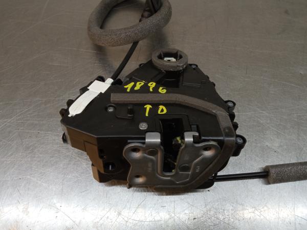 Fechadura / fecho porta trás direito RENAULT Captur II Imagem-1