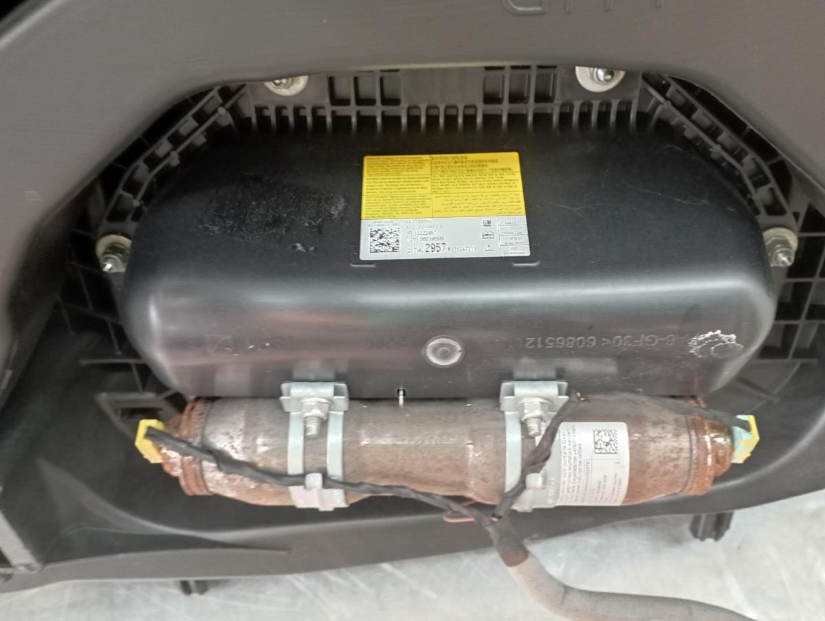 Airbag passageiro OPEL Insignia A Sports Tourer (G09) Imagem-1