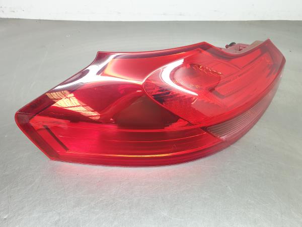 Feu de coffre Gauche OPEL Insignia A Sports Tourer (G09) Imagem-1