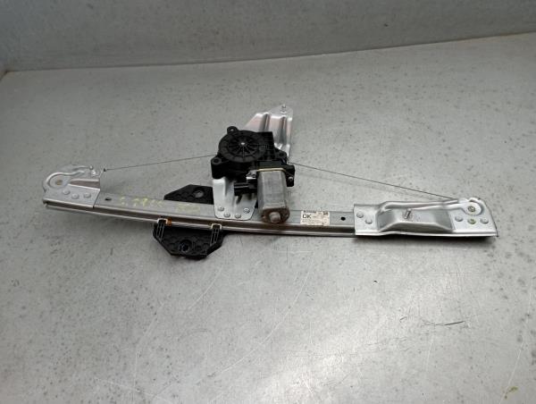 Alzavetro anteriore destro DACIA Logan MCV II (7S_)