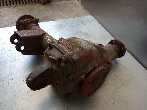 Front differential NISSAN Terrano II (R20) Imagem-2