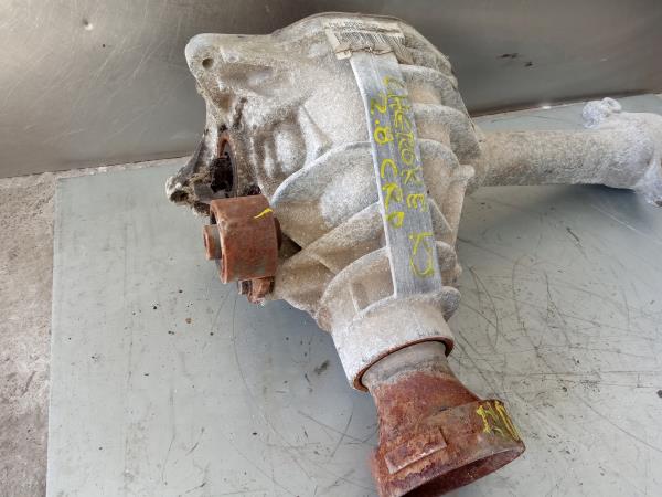 Front differential JEEP Cherokee (KJ) Imagem-1