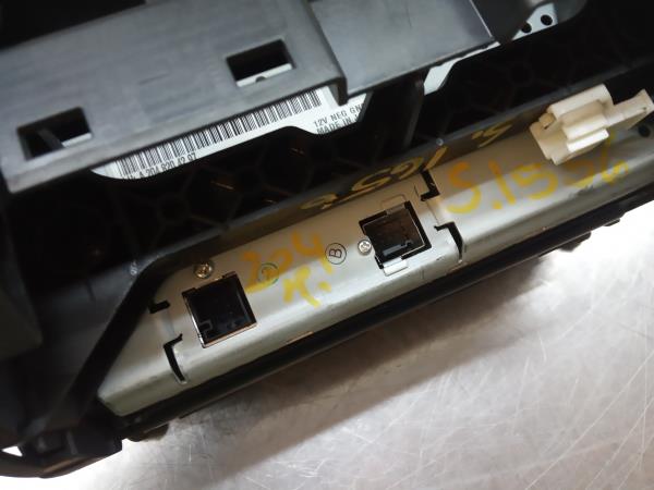 Display / ecrã de informações MERCEDES-BENZ Classe C (W204) Imagem-4