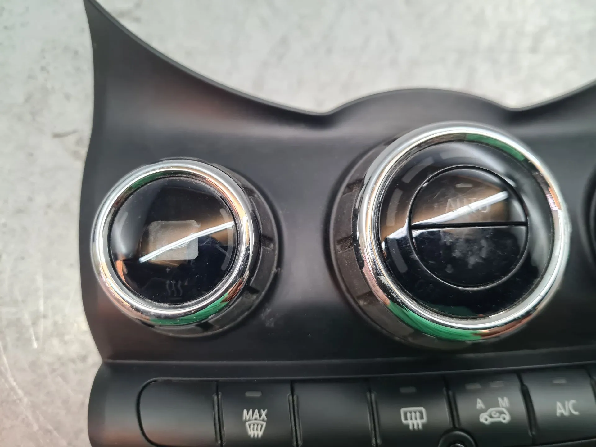 Comando chauffage / sofagem MINI Mini (F56) Imagem-1