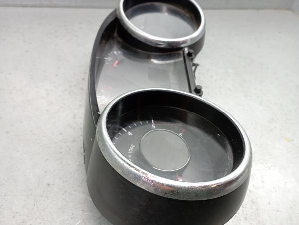 Instrument cluster PEUGEOT 5008 I (0U_, 0E_) Imagem-2