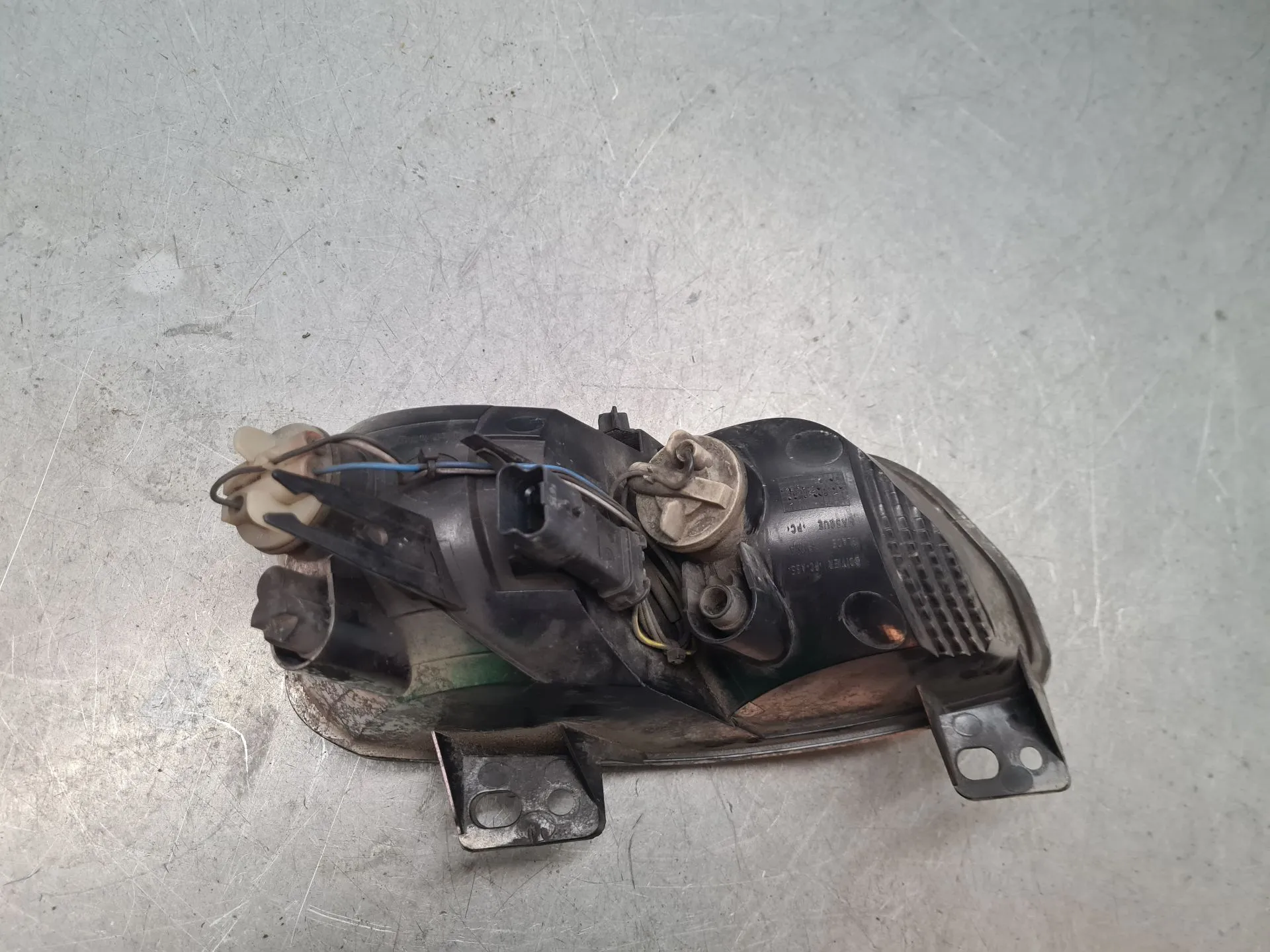 Farolim nevoeiro trás esquerdo CITROËN C4 Picasso II Imagem-2