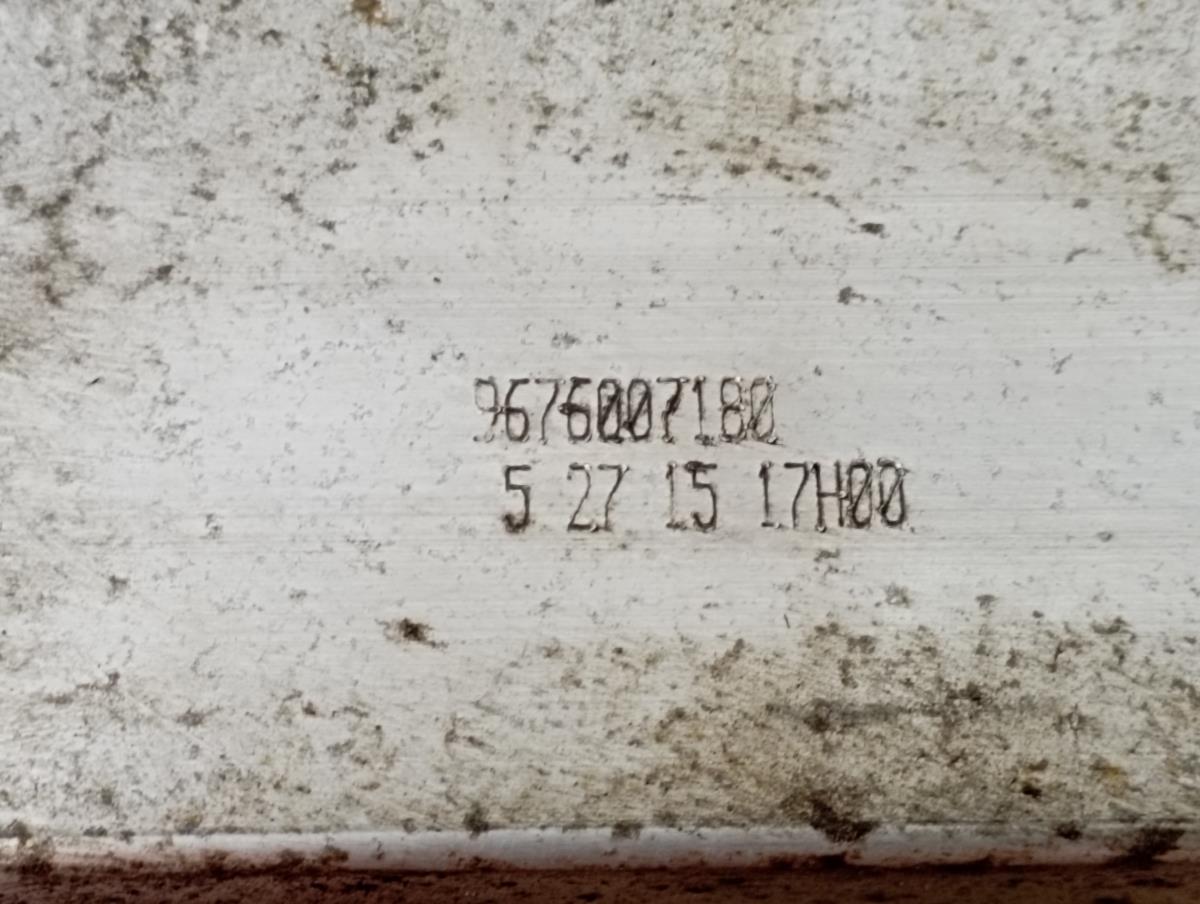 Rear bumper reinforcement CITROËN C4 Picasso II Imagem-4