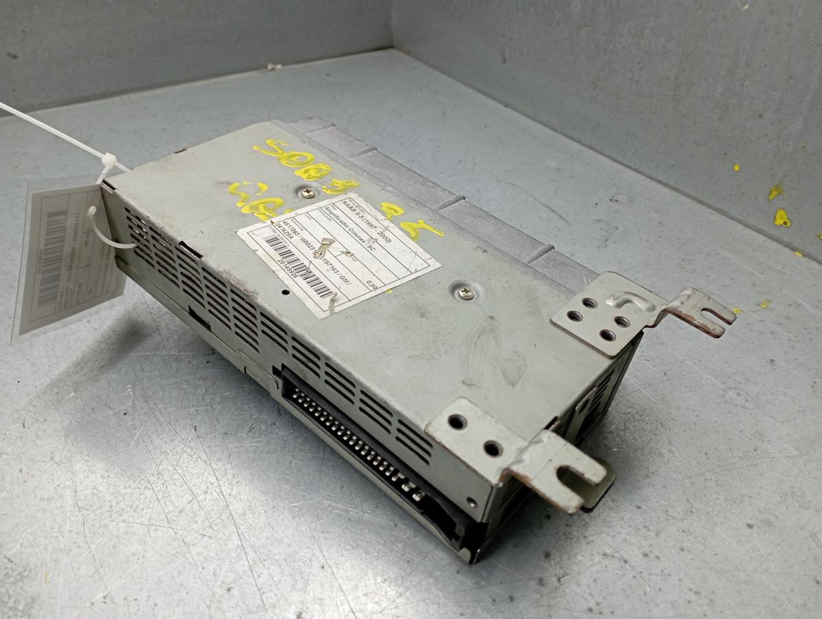 Speaker Amplifier SAAB 9-5 Sedan (YS3E) Imagem-1
