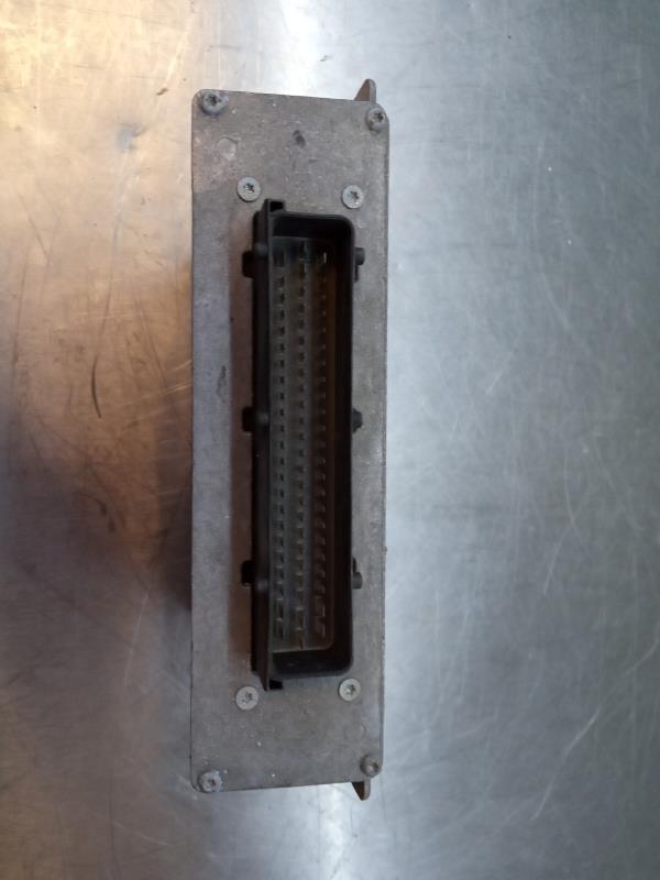 Centralina motor / ECU SAAB 9-5 Sedan (YS3E) Imagem-1