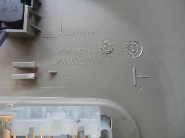 Plafón Delantero PEUGEOT Partner II Imagem-3