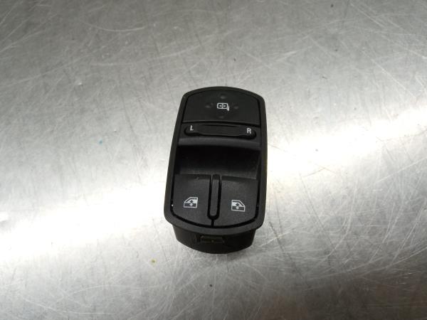 Commande / interrupteur lève-vitre Avant gauche OPEL Corsa E