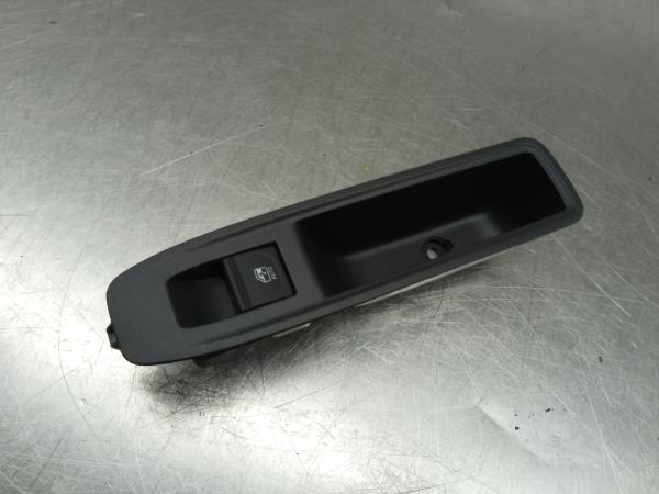 Comando / interruttore alzacristallo posteriore destro RENAULT Captur II