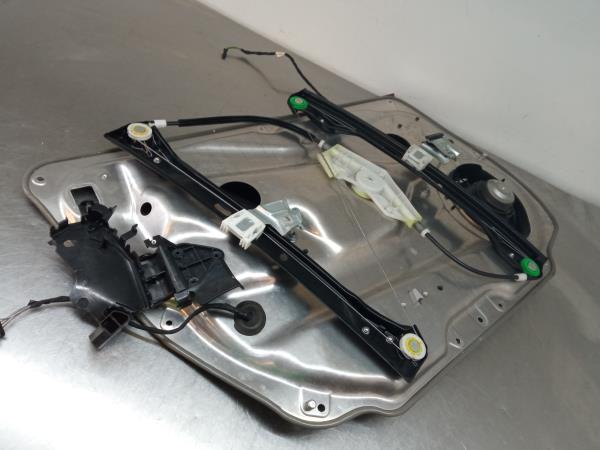 Lève-vitre avant Droite MERCEDES-BENZ Classe C (W204) Imagem-1