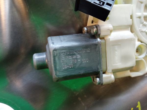 Lève-vitre avant Droite MERCEDES-BENZ Classe C (W204) Imagem-3