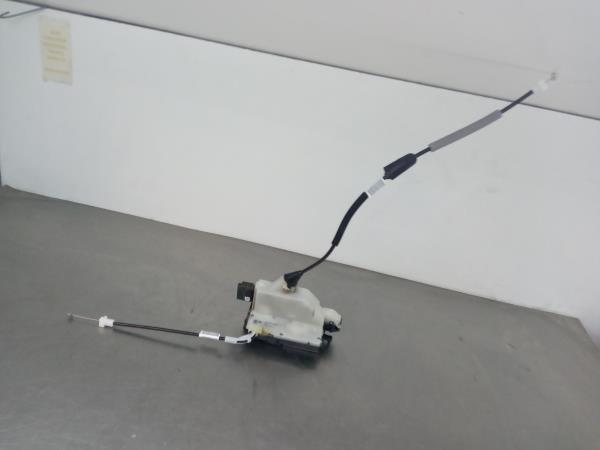 Cerradura / cierre puerta trasera izquierda PEUGEOT 2008 I (CU_)