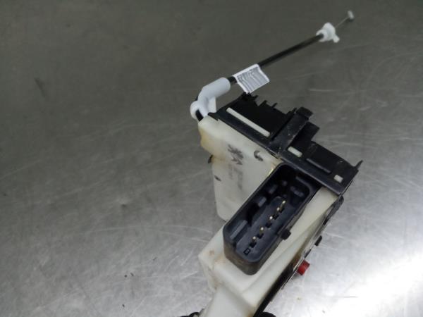 Cerradura / cierre puerta trasera izquierda PEUGEOT 2008 I (CU_) Imagem-3