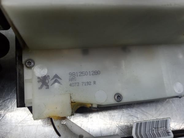 Cerradura / cierre puerta trasera izquierda PEUGEOT 2008 I (CU_) Imagem-4