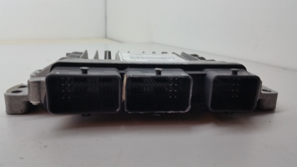 Centralina motor / ECU RENAULT Clio III (BR0/1, CR0/1) Imagem-1