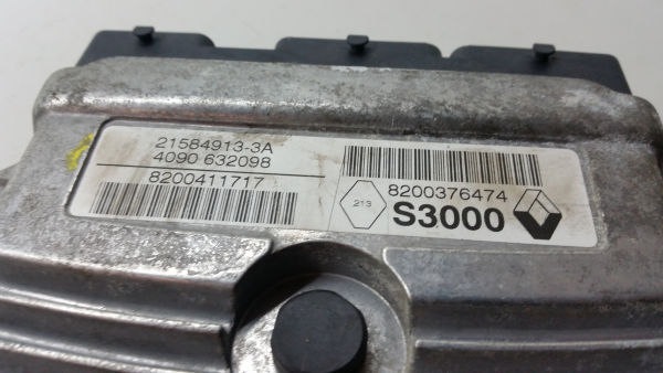 Centralina motor / ECU RENAULT Modus/Grand Modus (F/JP0_) Imagem-2