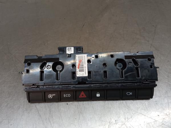 Botón / interruptor de 4 intermitentes RENAULT Captur II