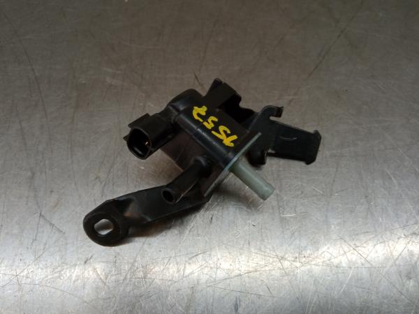 Valve générique TOYOTA Yaris (_P13_)