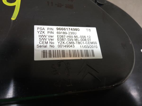 Quadrante / painel de instrumentos PEUGEOT 5008 I (0U_, 0E_) Imagem-3