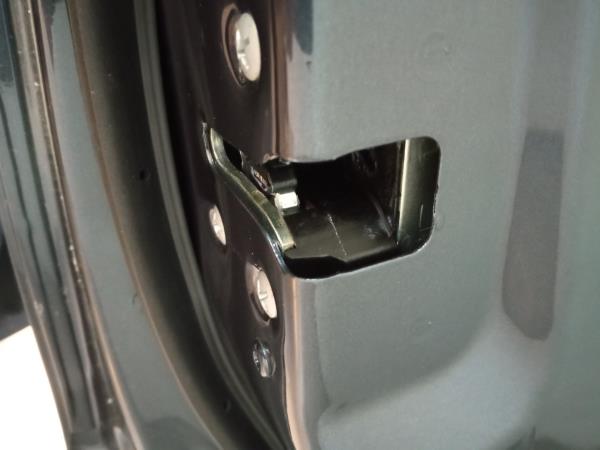 Cerradura / cierre puerta delantero izquierdo RENAULT Kadjar (HA_, HL_)