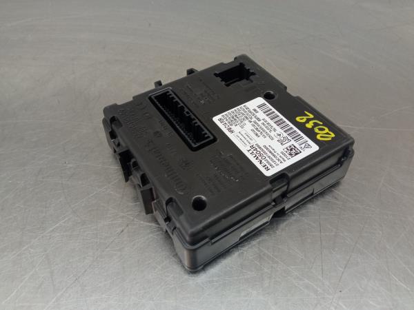 Modulo / Centralina comfort RENAULT Captur II