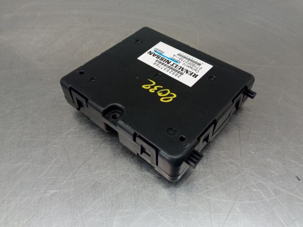 Módulo confort RENAULT Captur II