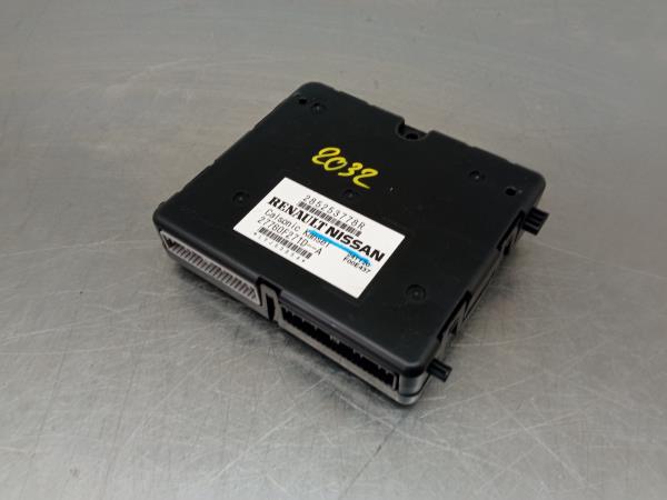 Módulo de confort RENAULT Captur II Imagem-3