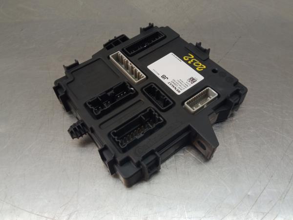 Módulo confort RENAULT Captur II