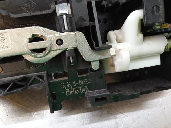 Puxador porta frente direita RENAULT Megane III (BZ0_) Imagem-2