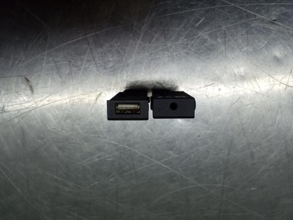 Módulo USB / AUX / IPOD OPEL Astra J