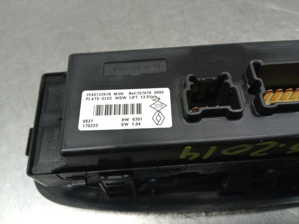 Mando / interruptor elevalunas delantero derecho RENAULT Kadjar (HA_, HL_) Imagem-2