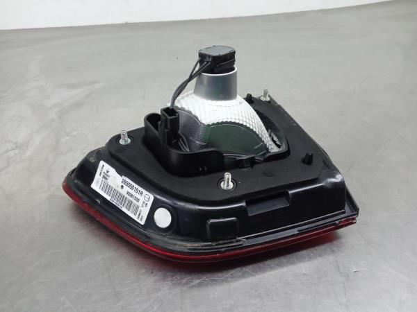 Feu de coffre Gauche RENAULT Kadjar (HA_, HL_) Imagem-1