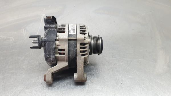 Alternador OPEL Corsa E