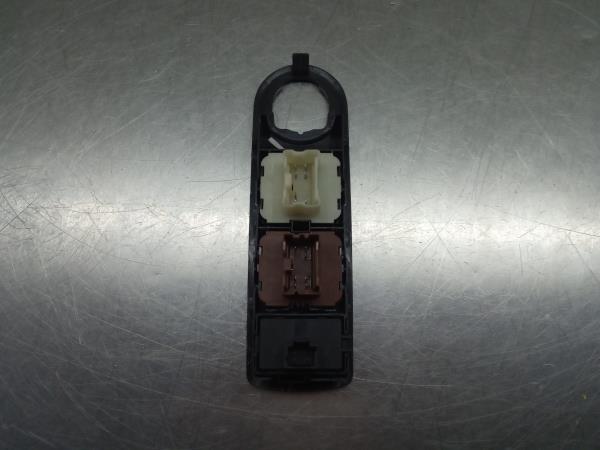 Comando / botão / interruptor vidros frente esquerdo RENAULT Captur (J5_) Imagem-1