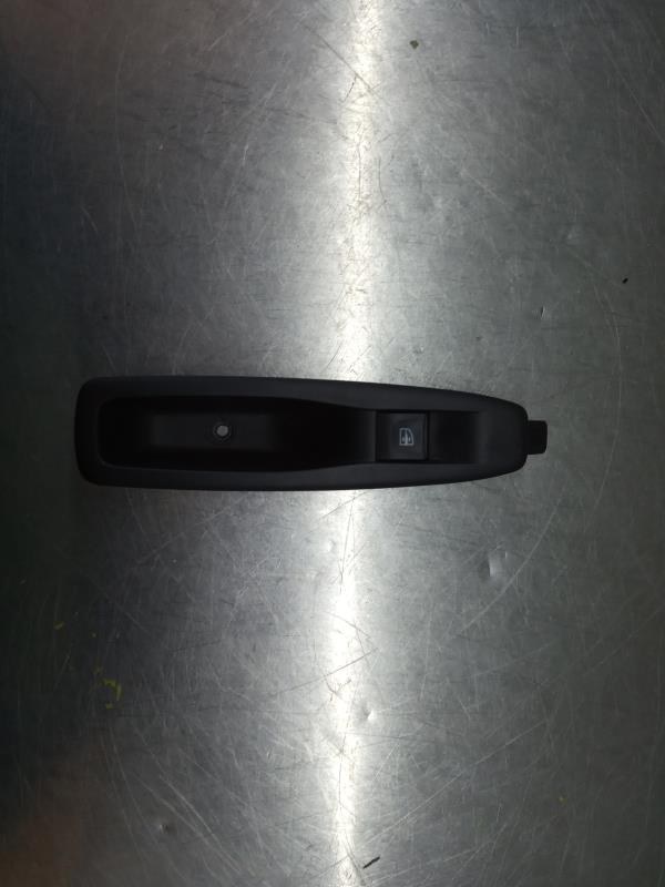 Commande / interrupteur lève-vitre Arrière gauche RENAULT Captur (J5_)