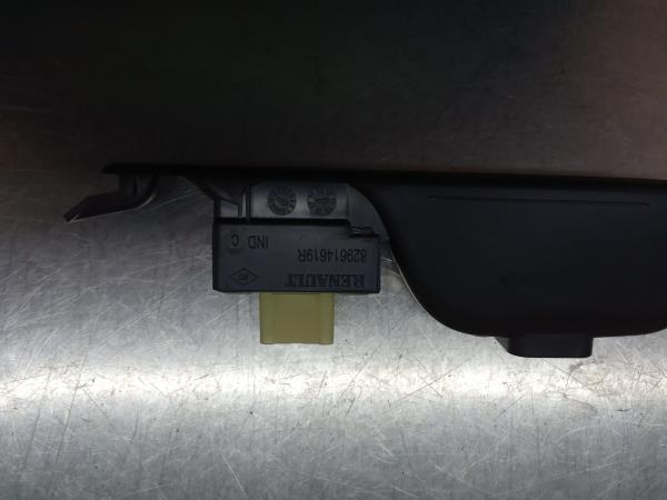 Mando / interruptor elevalunas trasero izquierdo RENAULT Captur (J5_) Imagem-2