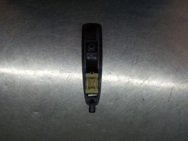 Mando / interruptor elevalunas trasero izquierdo RENAULT Captur (J5_) Imagem-1