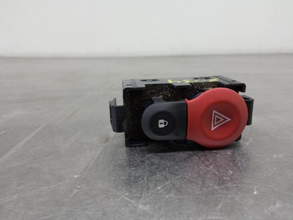 Pulsanti luci di emergenza RENAULT Kangoo (KW0/1_)