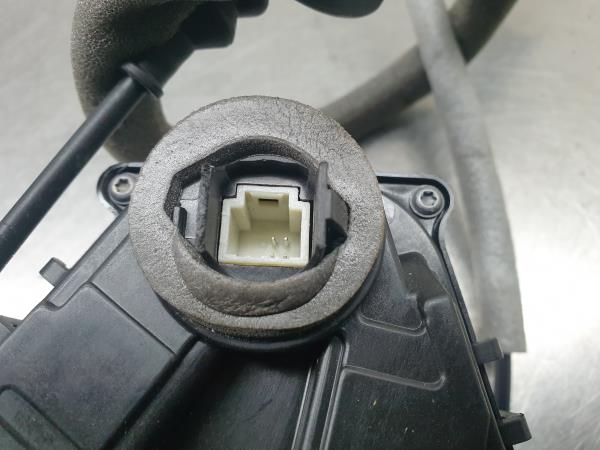 Fechadura / fecho porta trás direito RENAULT Captur II Imagem-2