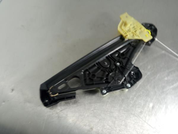 Alzavetro posteriore destro RENAULT Captur II Imagem-1