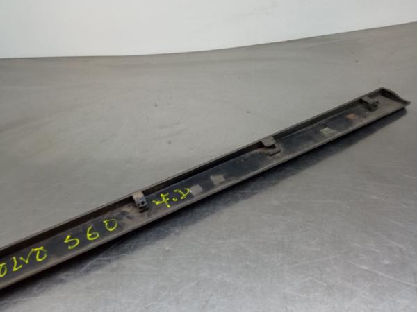 Moldura puerta delantera derecha VOLVO S60 II (134) Imagem-3